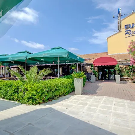 Eurotel Parc Expo Airport Montpellier 3* Пероль